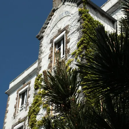 Hotel Des Deux Mers 3*